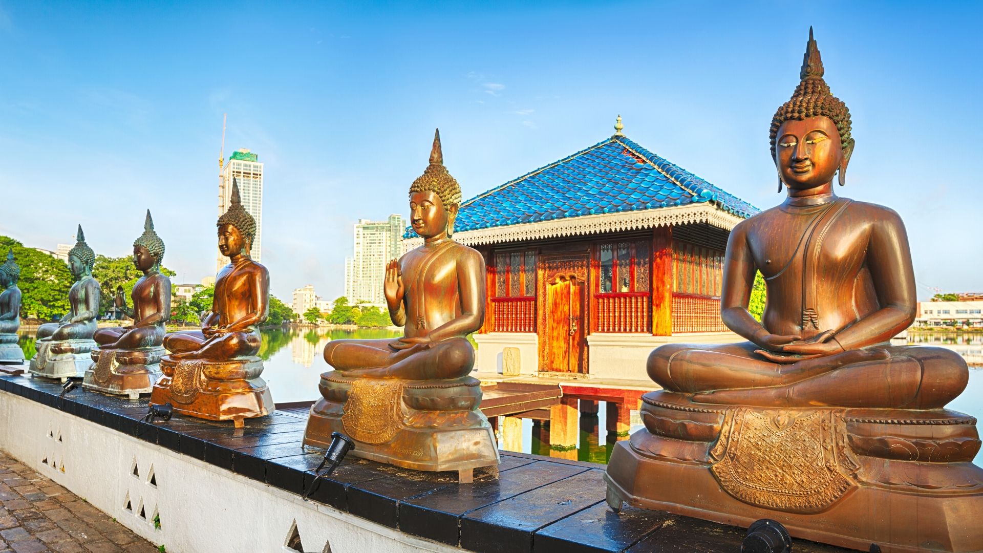 Gangaramaya Temple